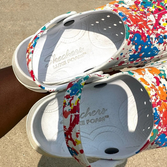 Skechers Women's Cali Gear Footsteps Splash Clog‎ - White - Picture 9 of 15